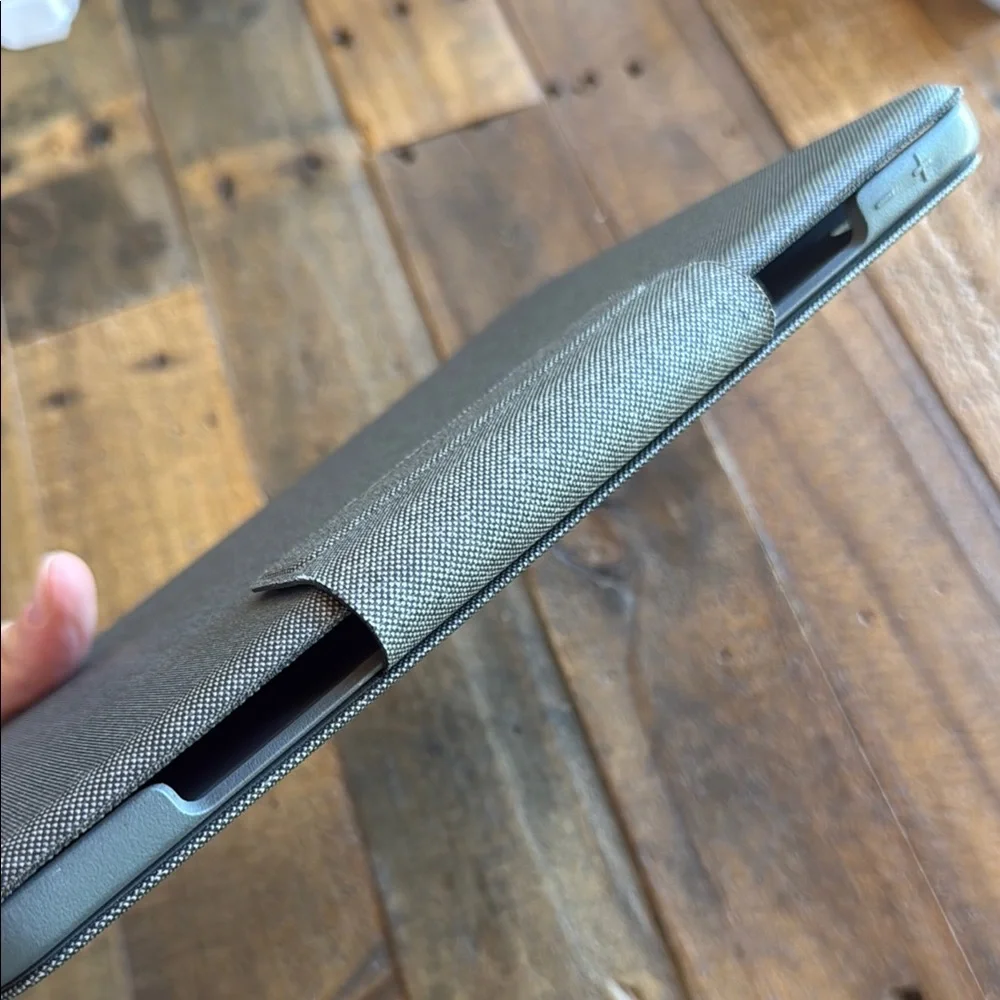 Logitech Folio Touch Keyboard Case with Trackpad for iPad Air - Grey